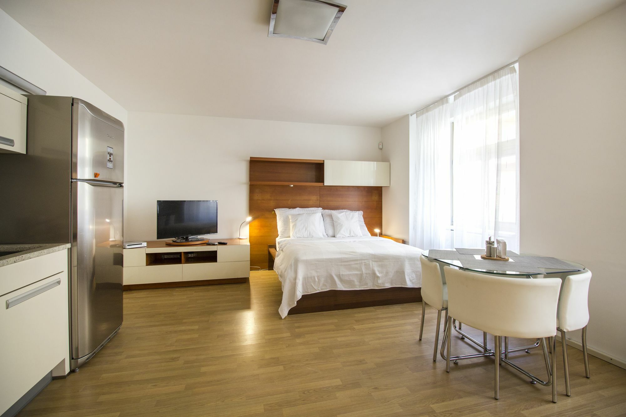 Apartment Luxurious Near Castle Prag